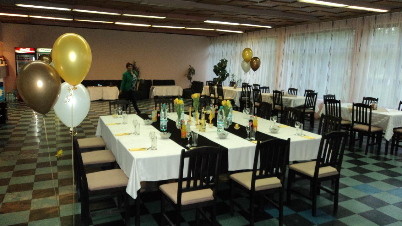 Hotel Stroitel Hisarya Extérieur photo